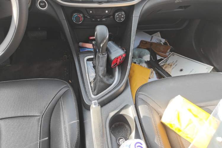 Used Buick GT 2021 Revised Version Flagship 1.5L Automatic Entry-Level Trim Gear Lever