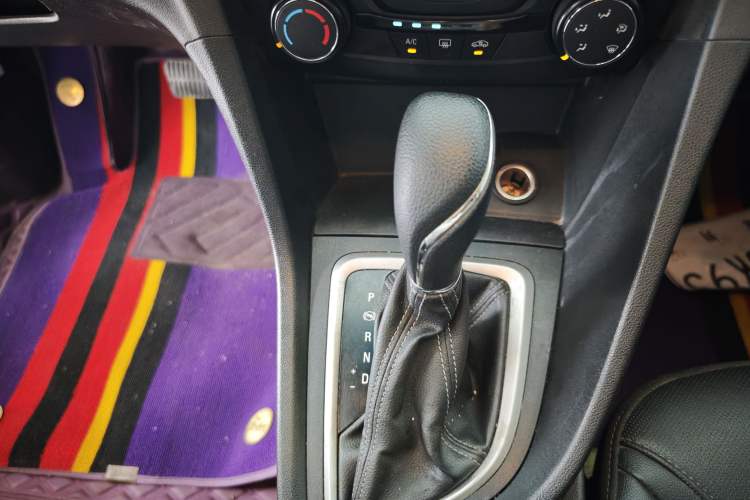 Used Buick GT 2021 Revised Version Flagship 1.5L Automatic Elite Edition Gear Lever