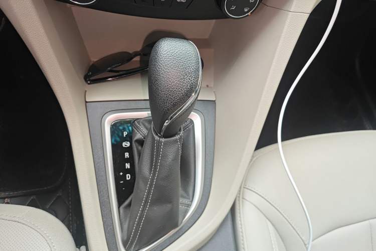 Used Buick GT 2021 Exemplar 1.5L Automatic Elite Version Gear Lever