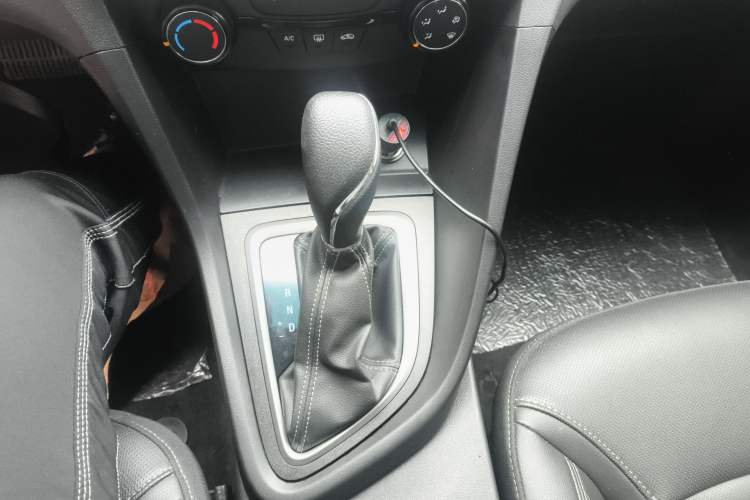 Used Buick GT 2021 1.3T Automatic Mild Hybrid Elite Version Gear Lever
