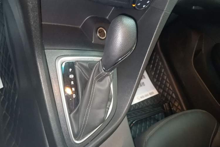 Used Buick GT 2021 Revised Version Flagship 1.5L Automatic Entry-Level Trim Gear Lever