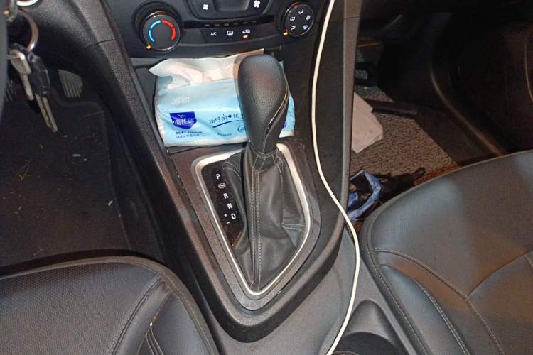 Used Buick GT 2021 Revised Version Flagship 1.5L Automatic Elite Edition Gear Lever
