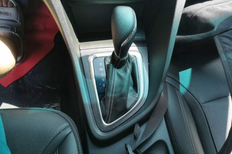 Used Buick GT 2021 Revised Version Flagship 1.5L Automatic Elite Edition Gear Lever
