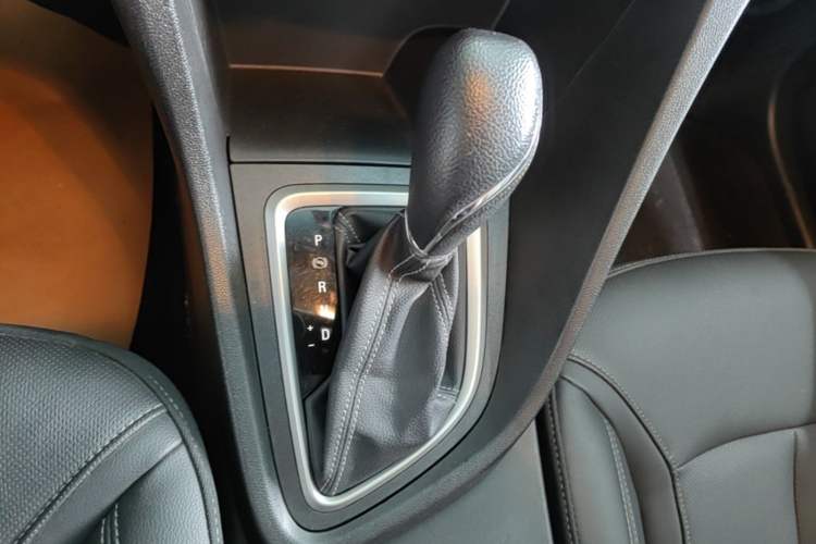 Used Buick GT 2021 Revised Version Flagship 1.5L Automatic Elite Edition Gear Lever