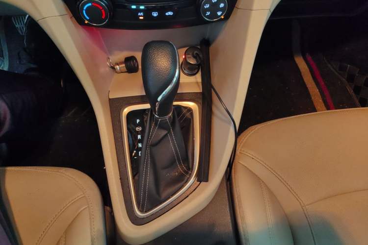 Used Buick GT 2021 Exemplar 1.5L Automatic Elite Version Gear Lever