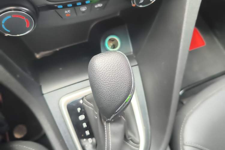 Used Buick GT 2021 Revised Version Flagship 1.5L Automatic Elite Edition Gear Lever