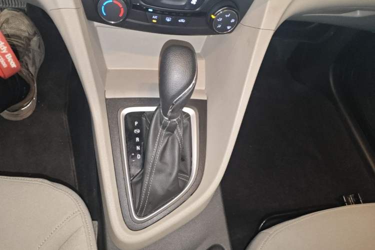 Used Buick GT 2021 Exemplar 1.5L Automatic Entry-Level Trim Gear Lever