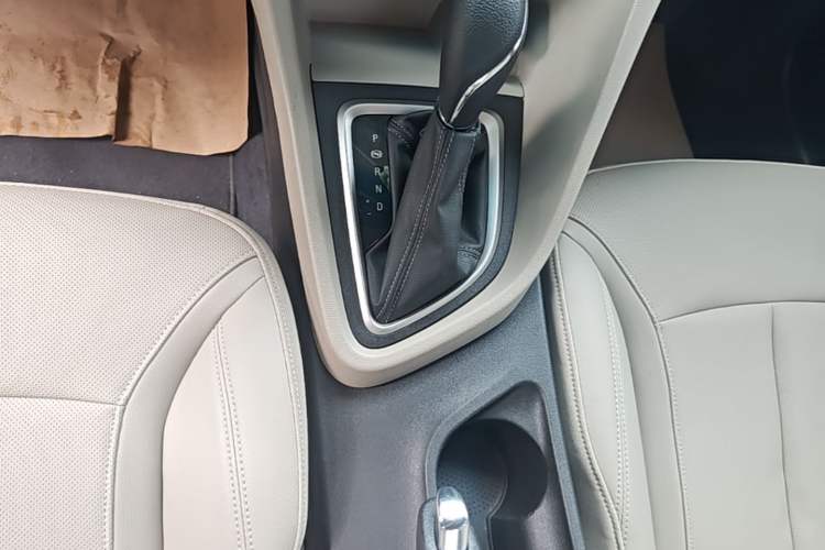 Used Buick GT 2021 Exemplar 1.5L Automatic Elite Version Gear Lever