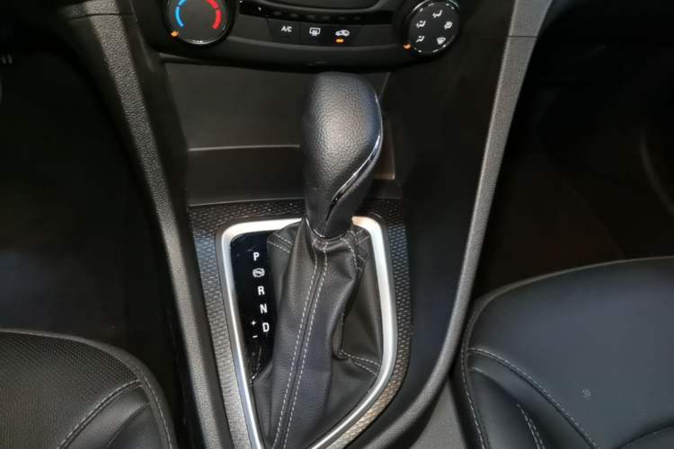 Used Buick GT 2021 Revised Version Flagship 1.5L Automatic Entry-Level Trim Gear Lever