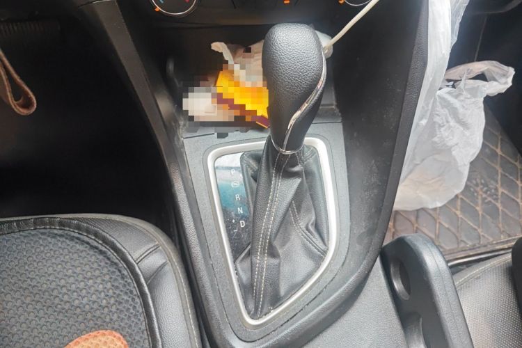 Used Buick GT 2021 1.3T Automatic Mild Hybrid Elite Version Gear Lever