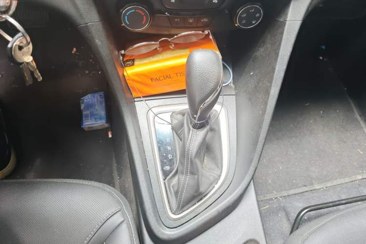 Used Buick GT 2021 1.3T Automatic Mild Hybrid Elite Version Gear Lever