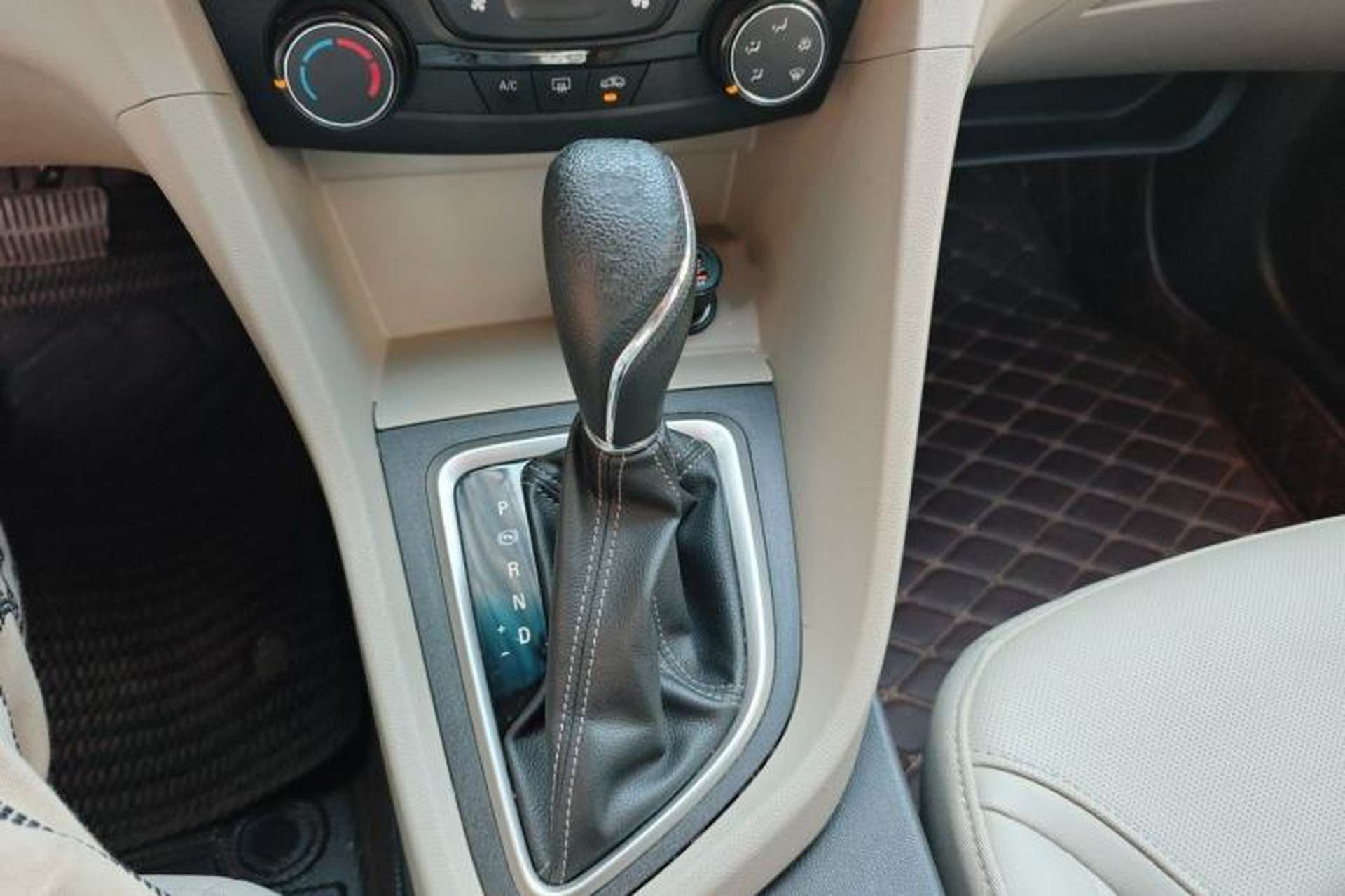 Used Buick GT 2021 Exemplar 1.5L Automatic Elite Version Gear Lever