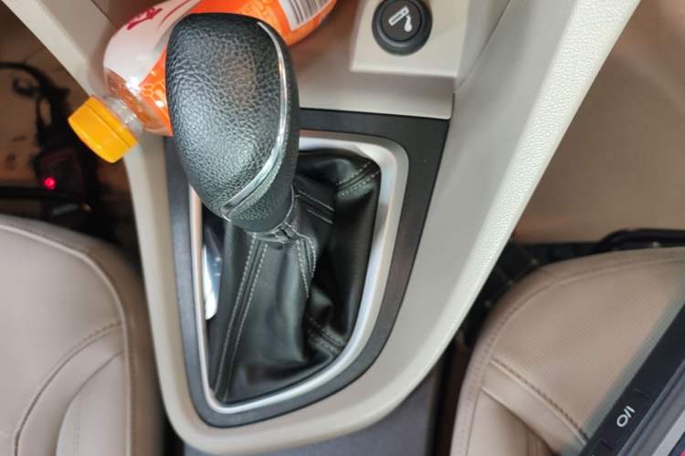Used Buick GT 2021 Exemplar 1.5L Automatic Elite Version Gear Lever