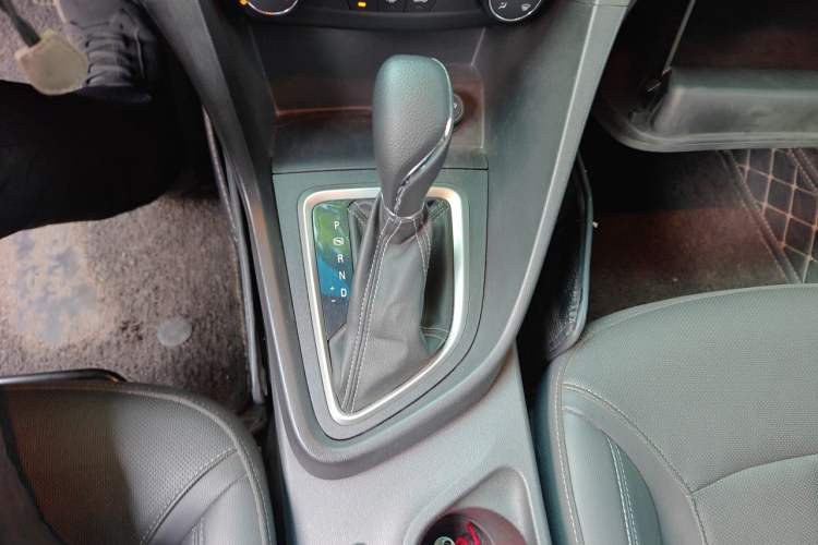 Used Buick GT 2021 1.3T Automatic Mild Hybrid Elite Version Gear Lever