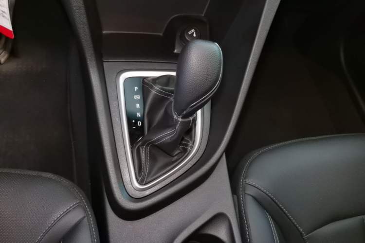Used Buick GT 2021 Revised Version Flagship 1.5L Automatic Elite Edition Gear Lever