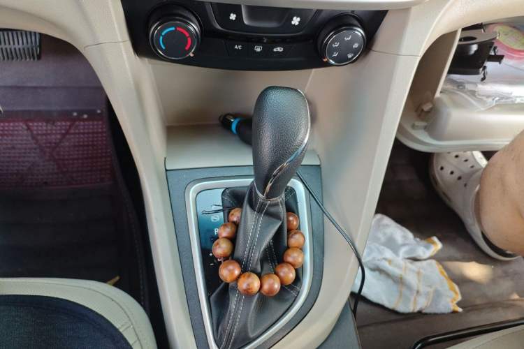 Used Buick GT 2021 Exemplar 1.5L Automatic Elite Version Gear Lever