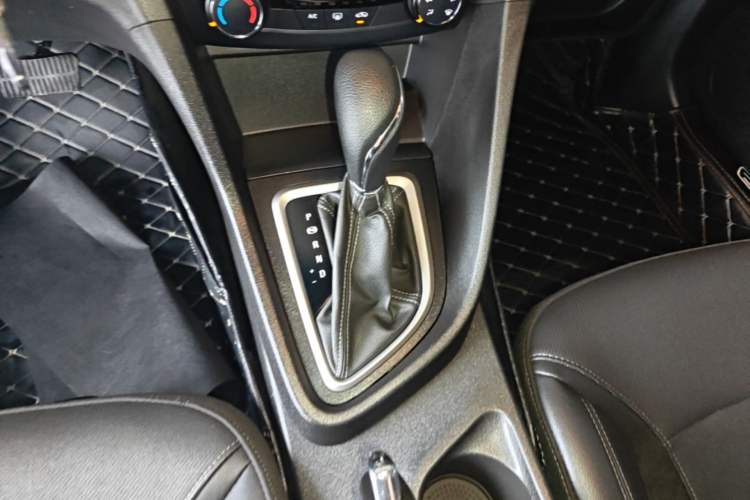 Used Buick GT 2021 Revised Version Flagship 1.5L Automatic Elite Edition Gear Lever