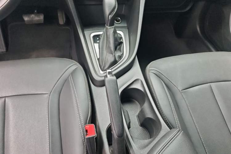 Used Buick GT 2021 Revised Version 1.3T Automatic Mild Hybrid Advanced Edition Gear Lever