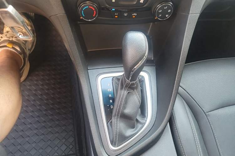 Used Buick GT 2021 Revised Version Flagship 1.5L Automatic Elite Edition Gear Lever