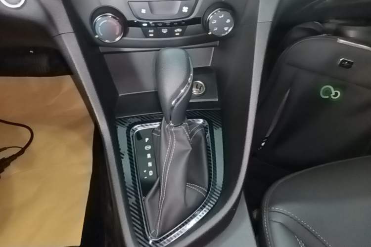 Used Buick GT 2021 Revised Version Flagship 1.5L Automatic Entry-Level Trim Gear Lever