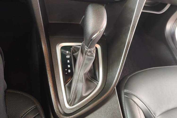 Used Buick GT 2021 1.3T Automatic Mild Hybrid Elite Version Gear Lever