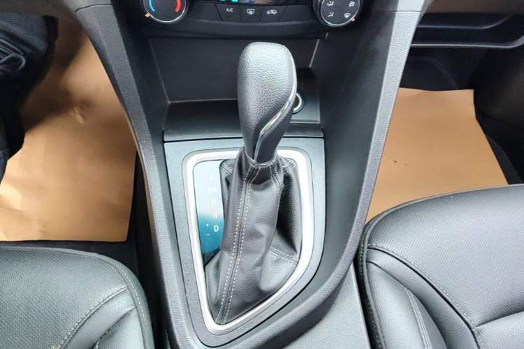 Used Buick GT 2021 Revised Version Flagship 1.5L Automatic Elite Edition Gear Lever
