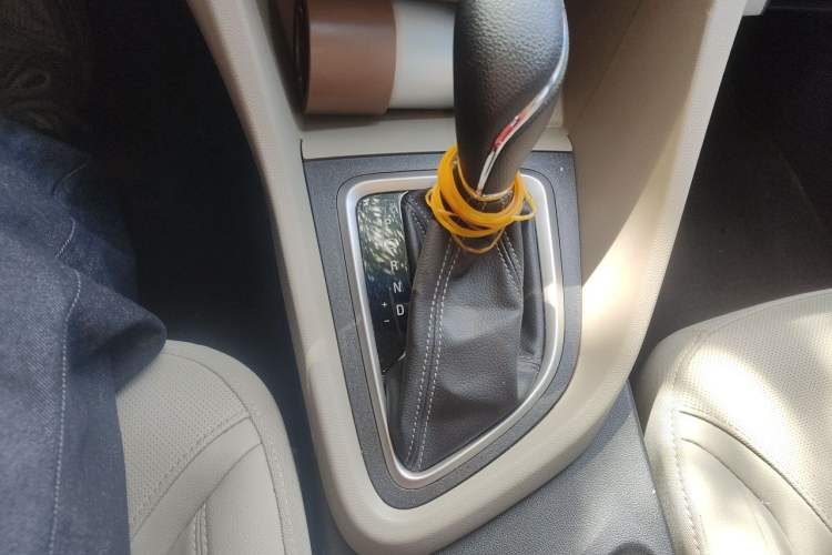 Used Buick GT 2021 Exemplar 1.5L Automatic Elite Version Gear Lever