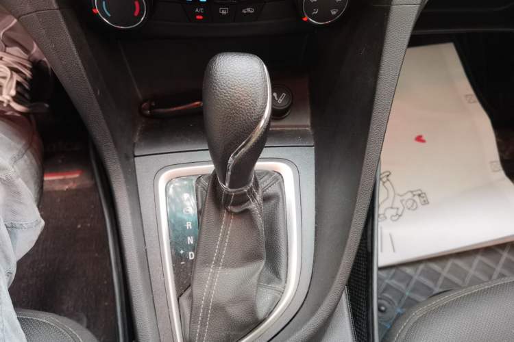 Used Buick GT 2021 Exemplar 1.5L Automatic Elite Version Gear Lever