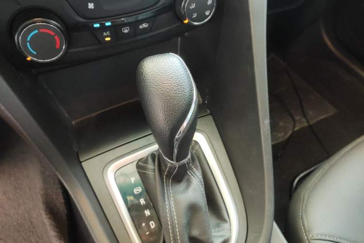 Used Buick GT 2021 Revised Version Flagship 1.5L Automatic Elite Edition Gear Lever