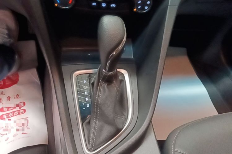Used Buick GT 2021 Revised Version 1.3T Automatic Mild Hybrid Elite Edition Gear Lever