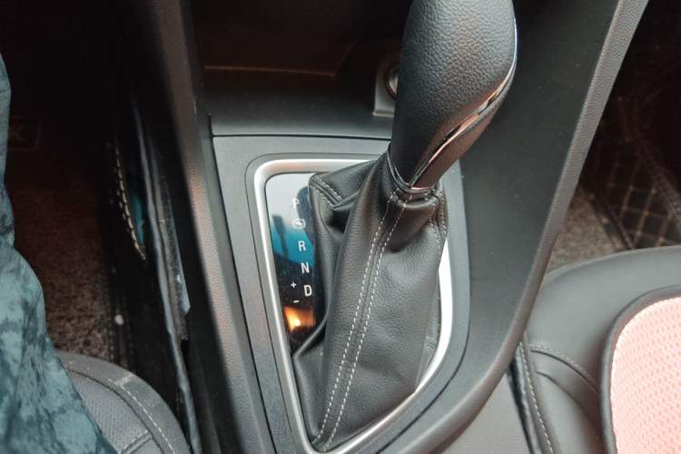 Used Buick GT 2021 Exemplar 1.5L Automatic Elite Version Gear Lever