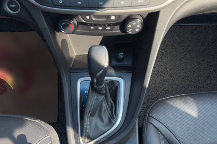 Used Buick GT 2021 Revised Version Flagship 1.5L Automatic Elite Edition Gear Lever