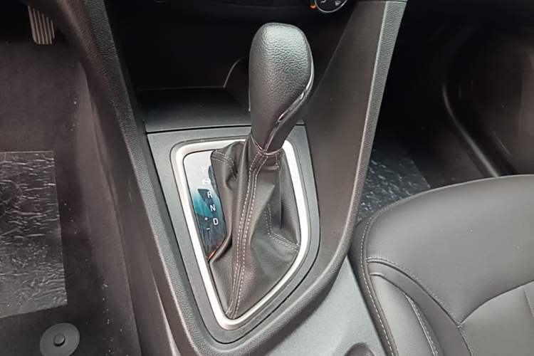 Used Buick GT 2021 Revised Version Flagship 1.5L Automatic Elite Edition Gear Lever