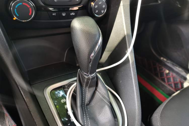 Used Buick GT 2021 Revised Version Flagship 1.5L Automatic Elite Edition Gear Lever