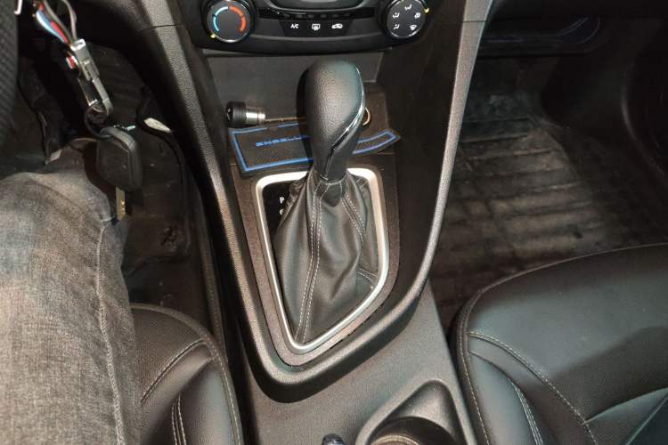 Used Buick GT 2021 Revised Version Flagship 1.5L Automatic Elite Edition Gear Lever