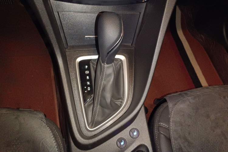Used Buick GT 2021 Revised Version Flagship 1.5L Automatic Elite Edition Gear Lever