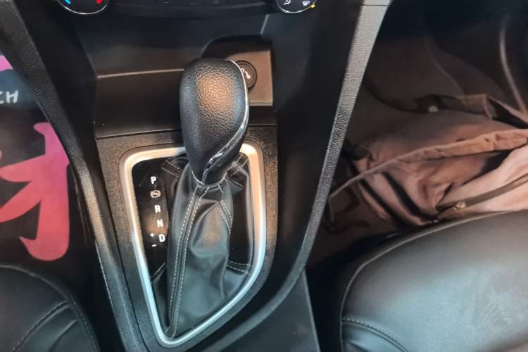 Used Buick GT 2021 Revised Version Flagship 1.5L Automatic Elite Edition Gear Lever
