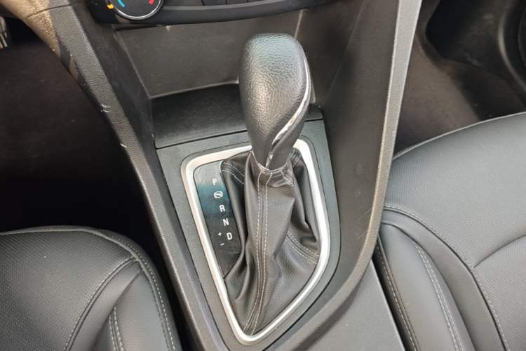 Used Buick GT 2021 Revised Version Flagship 1.5L Automatic Elite Edition Gear Lever