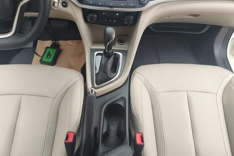 Used Buick GT 2021 Exemplar 1.5L Automatic Elite Version Gear Lever