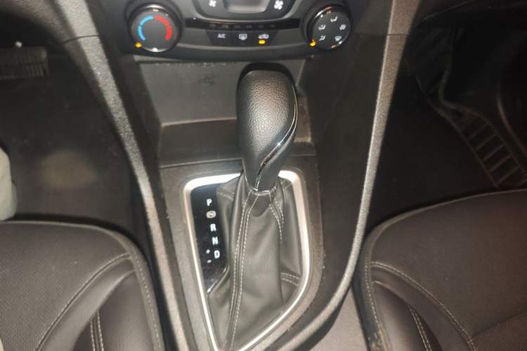Used Buick GT 2021 Revised Version 1.3T Automatic Mild Hybrid Elite Edition Gear Lever