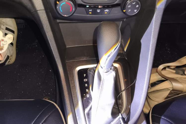 Used Buick GT 2021 Revised Version Flagship 1.5L Automatic Elite Edition Gear Lever