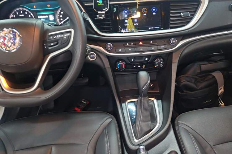 Used Buick GT 2021 Revised Version Flagship 1.5L Automatic Entry-Level Trim Gear Lever