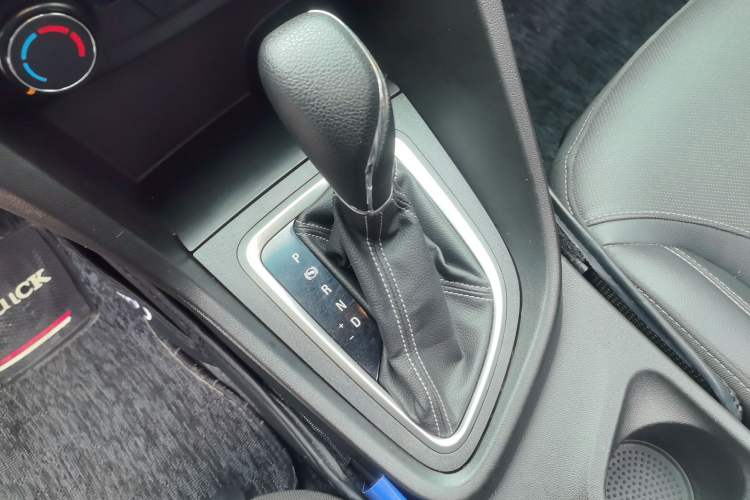 Used Buick GT 2021 Revised Version Flagship 1.5L Automatic Elite Edition Gear Lever