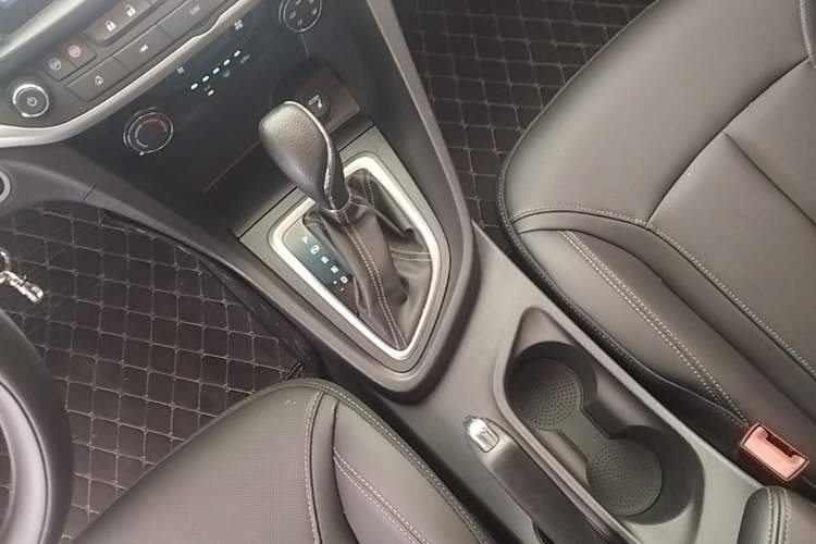 Used Buick GT 2021 Revised Version Flagship 1.5L Automatic Elite Edition Gear Lever