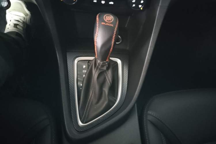 Used Buick GT 2021 Revised Version Flagship 1.5L Automatic Elite Edition Gear Lever