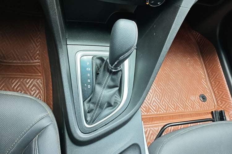 Used Buick GT 2021 Revised Version Flagship 1.5L Automatic Elite Edition Gear Lever