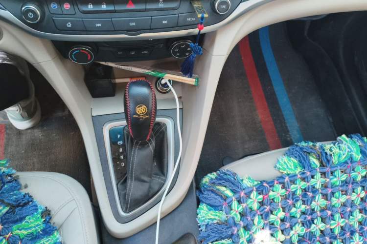 Used Buick GT 2021 Exemplar 1.5L Automatic Elite Version Gear Lever