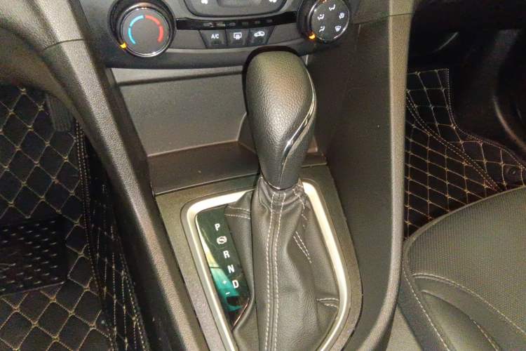 Used Buick GT 2021 Revised Version Flagship 1.5L Automatic Elite Edition Gear Lever