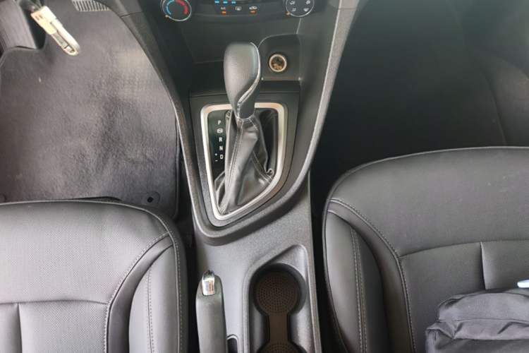 Used Buick GT 2021 Revised Version Flagship 1.5L Automatic Elite Edition Gear Lever