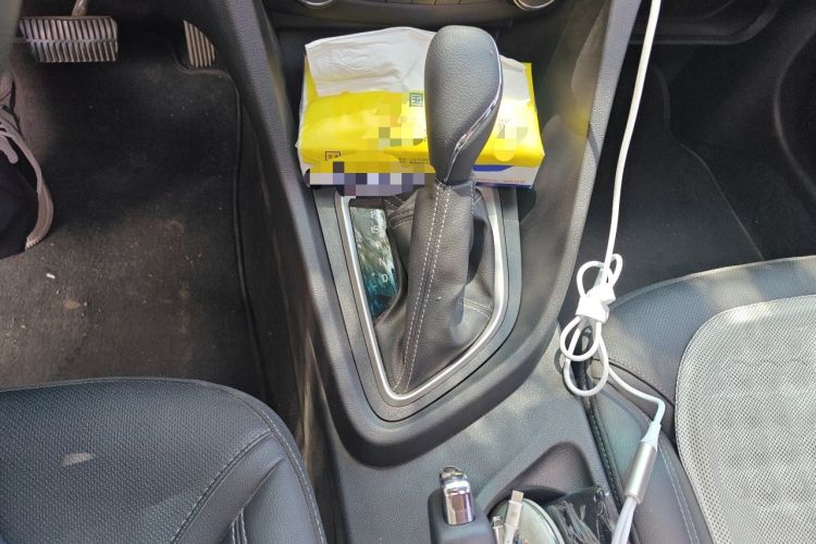 Used Buick GT 2021 Revised Version Flagship 1.5L Automatic Elite Edition Gear Lever
